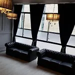 The V.I.P Suite - Sleeps 24! Best For Large Groups